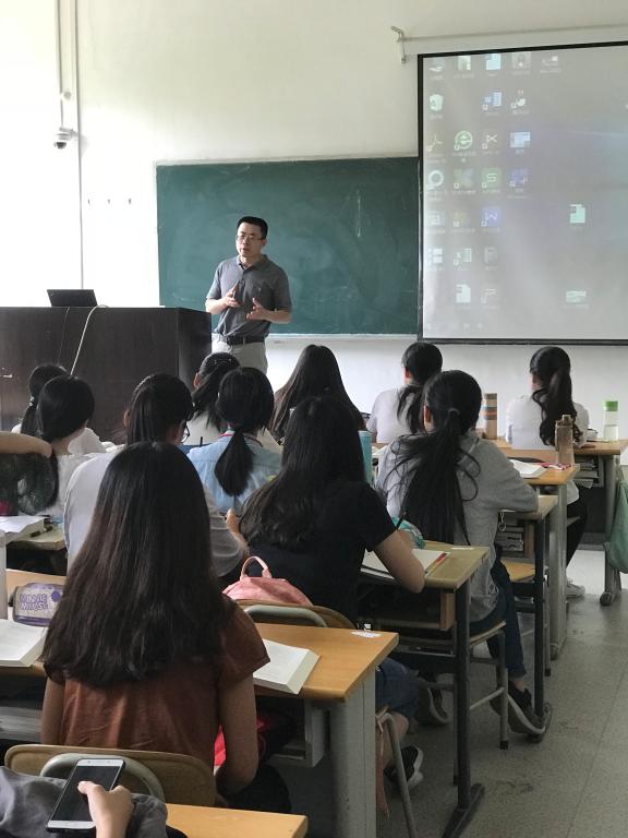 海角app
召开“创青春”山东省大学生创业大赛志愿者动员会1.jpg